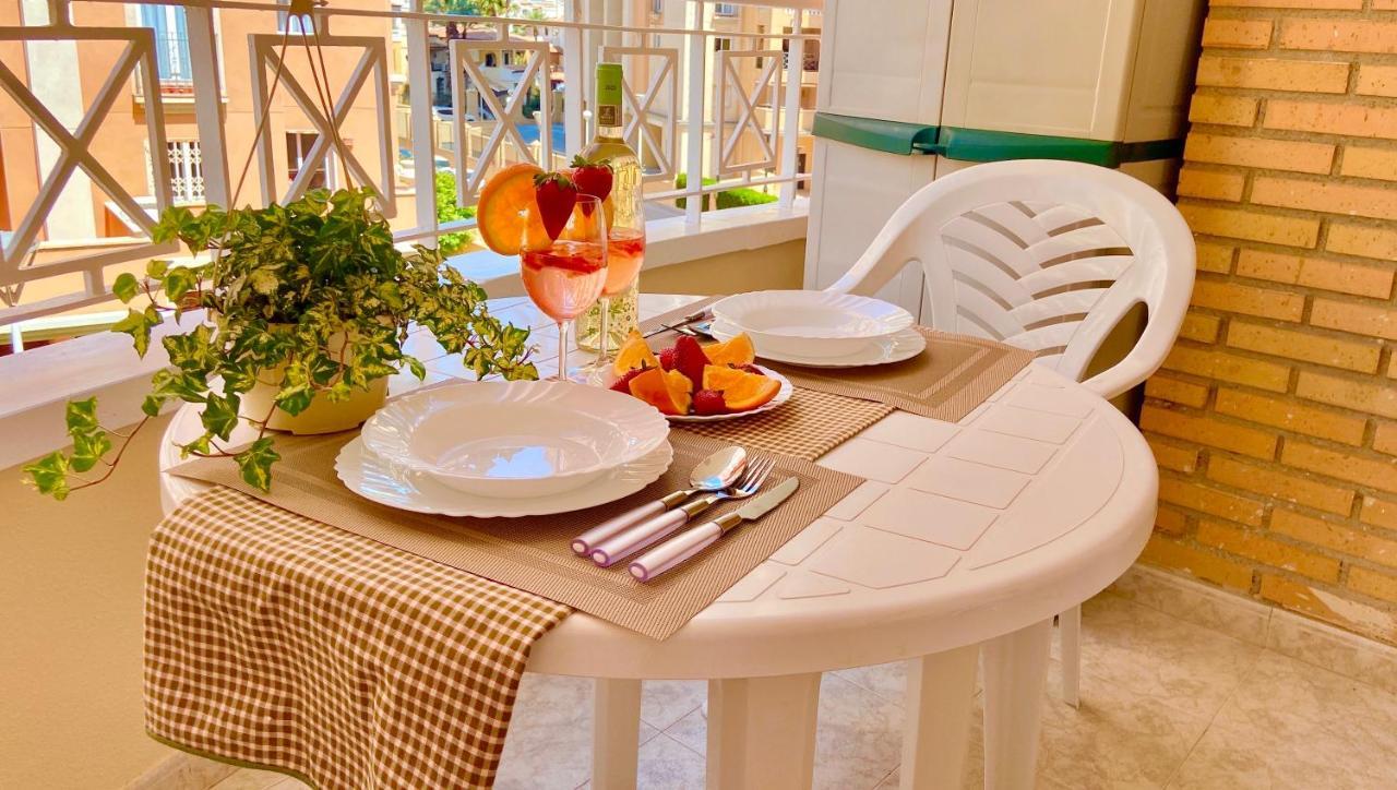 Beautiful Apartment Near Playa De Los Locos Torrevieja Exteriér fotografie