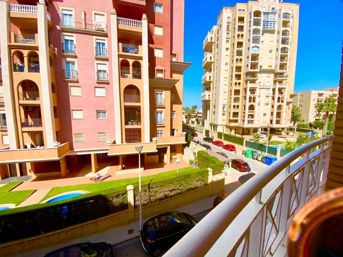 Beautiful Apartment Near Playa De Los Locos Torrevieja Exteriér fotografie