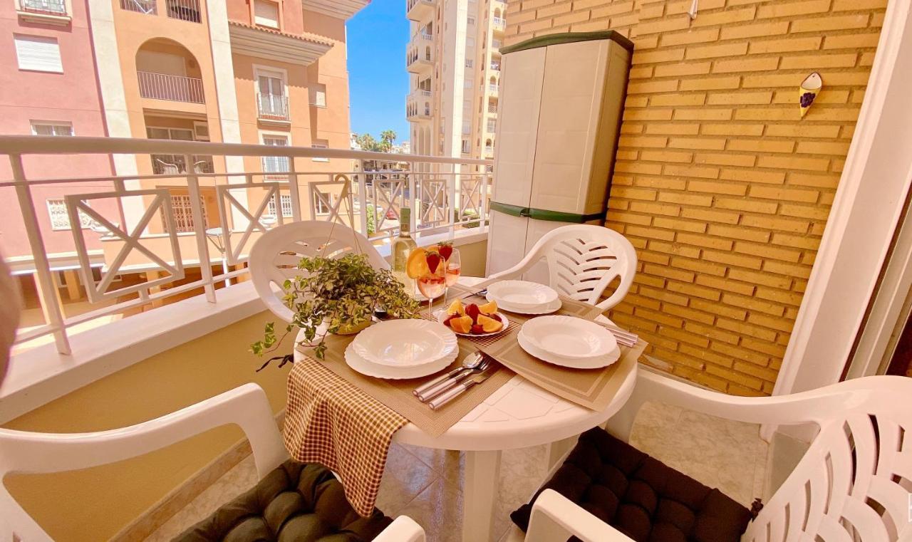 Beautiful Apartment Near Playa De Los Locos Torrevieja Exteriér fotografie