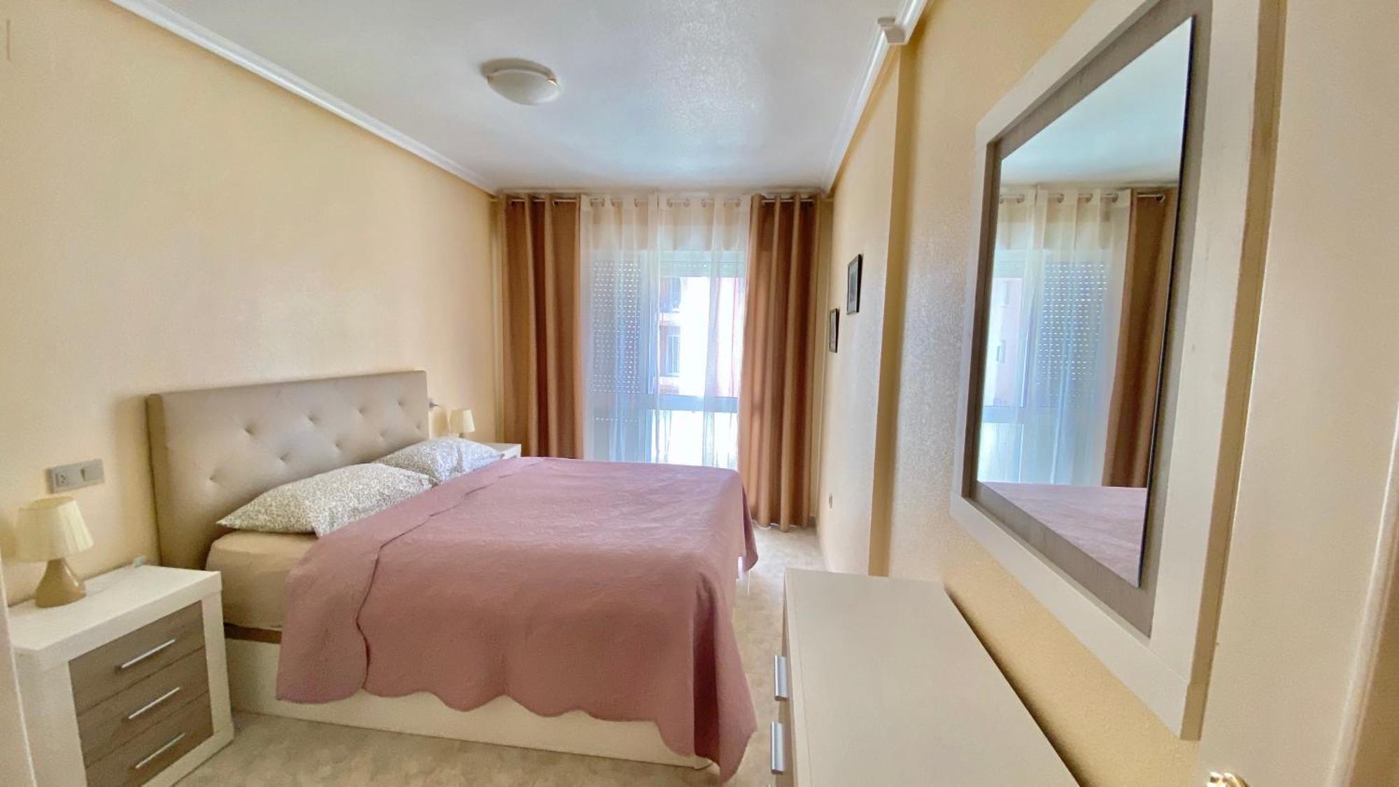 Beautiful Apartment Near Playa De Los Locos Torrevieja Exteriér fotografie